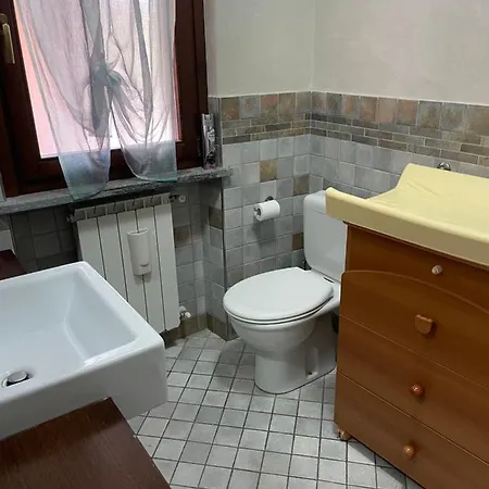 Soave Con Piscina E Giardino Privato *